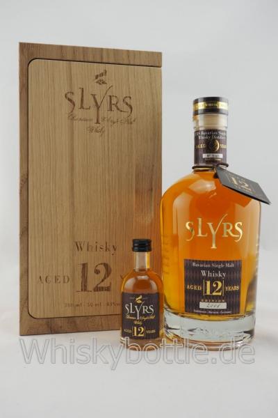 Slyrs 12 Jahre 2006-2018 im Eichenholzblock 43,0% vol. 0,7l + Probe 5 cl Slyrs 12 Jahre 2006-2018 im Eichenholzblock 43,0% vol. 0,7l + Probe 5 cl