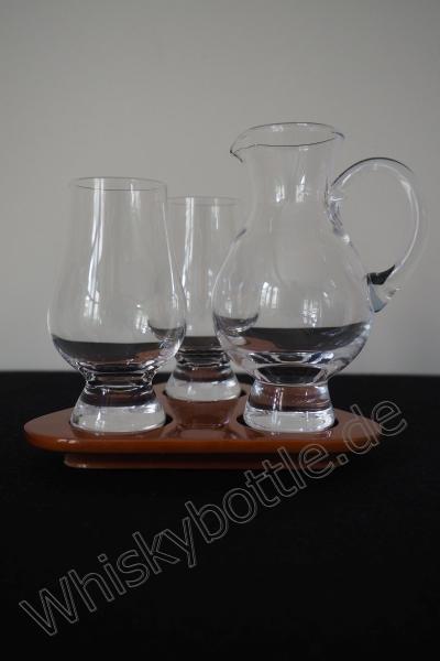 Tasting Set The Glencairn Glass mit Krug und Holztablett Tasting Set The Glencairn Glass mit Krug und Holztablett